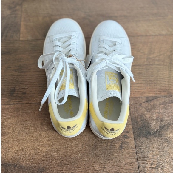 Adidas Stan Smith Women's White Yellow Sneakers SZ 7 - Picture 6 of 12